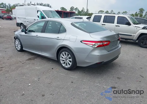 2019 Toyota Camry Le from USA, damaged, VIN 4T1B11HK6KU181324